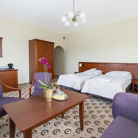Astoria 3* Swarzędz