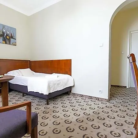 Astoria Bed and breakfast 3*