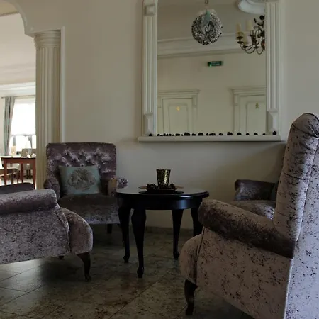 Bed & Breakfast Astoria Swarzędz