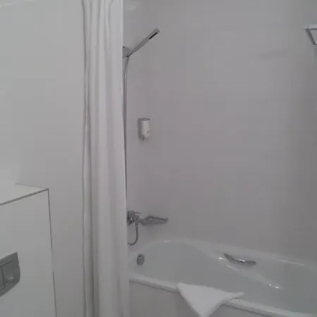 Astoria 3* سفارجاونج
