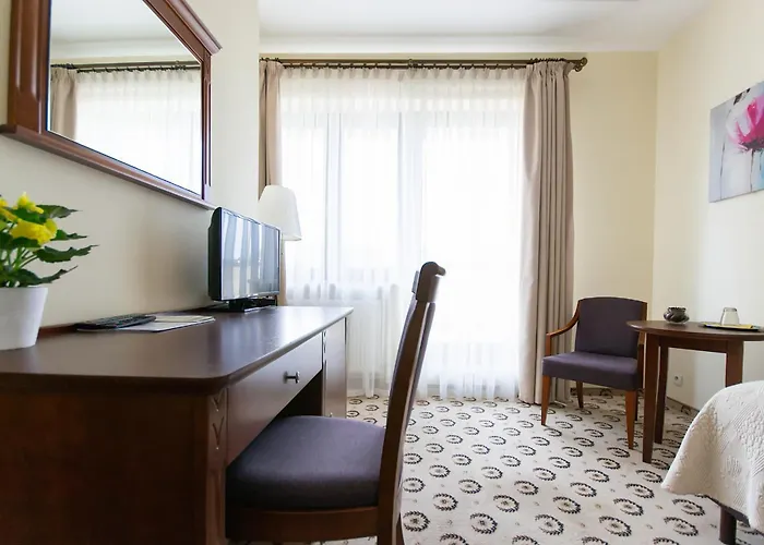 Oda ve Kahvaltı Astoria 3*